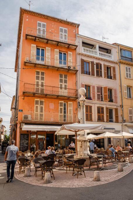 Au Coeur Du Viel Antibes - Cosy Appartement Екстериор снимка